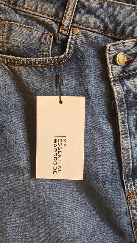 My essential wardrobe - denimová sukňa, 44