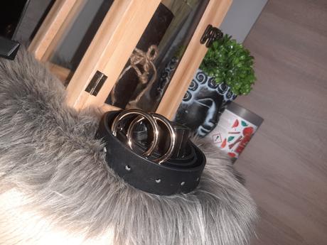 Kožené  opasok usa, jimmy choo