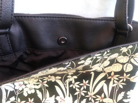 Kabelka esprit, esprit