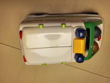 Sanitka s figurkami a zvukmi, 