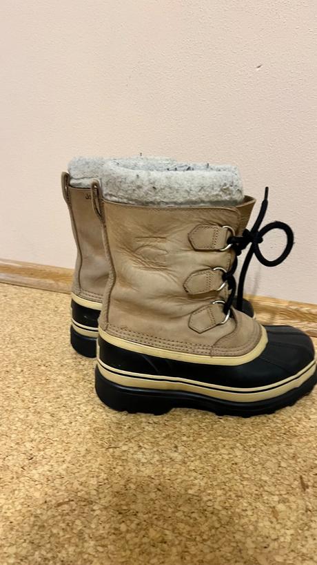 Sorel snehule, sorel,33