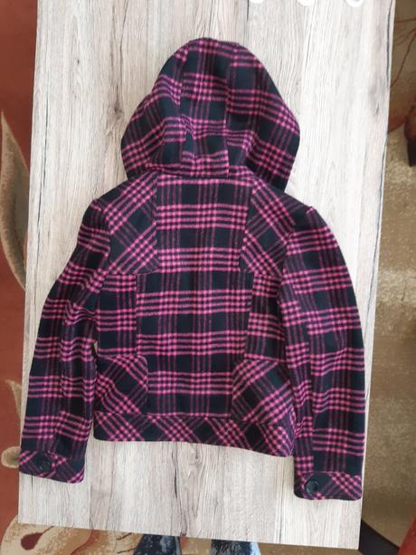 Dievč. bunda č. 122, cherokee,122