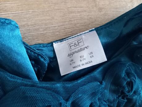 Nádherné šaty, f&f,122