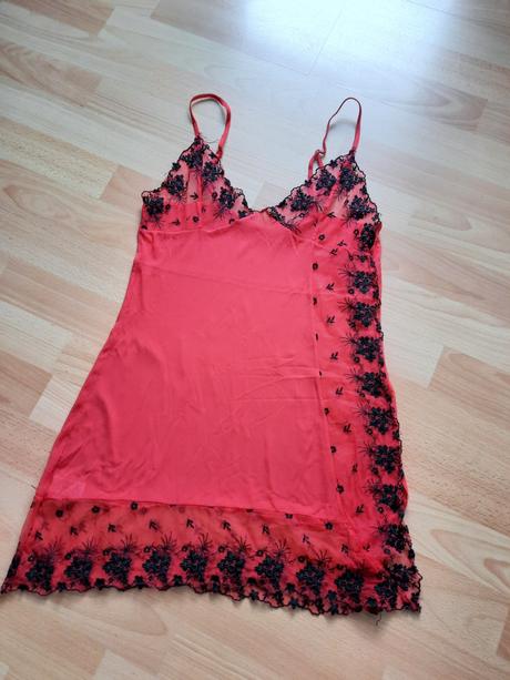 Dámska nočná košeľa, m