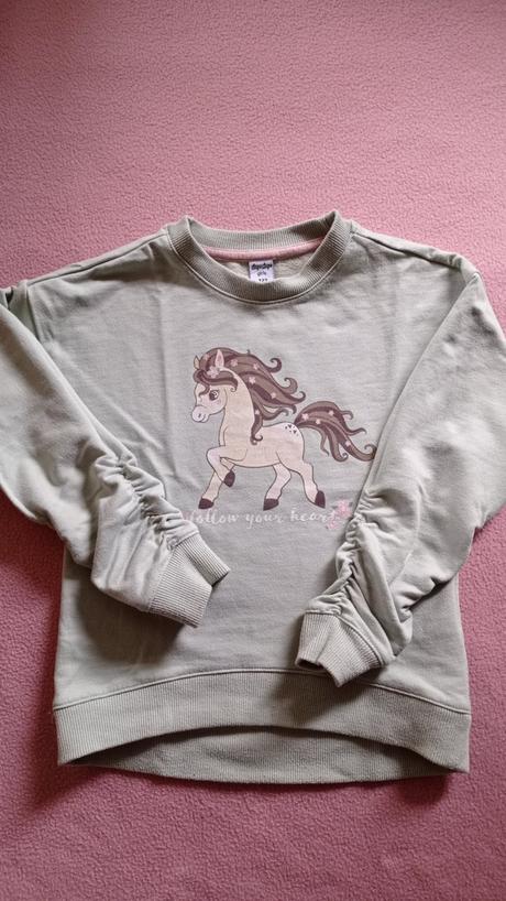 Mikina s koníkom, dopodopo,122
