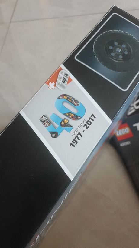 Lego technic 42061 - nakladač  top stav, 