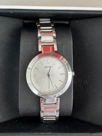 Dkny dánske hodinky, dkny