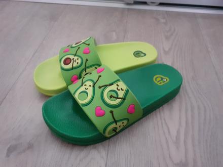 Dedoles šľapky avokádo, 31