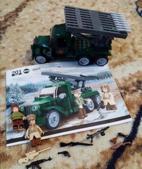 Stavebnica sluban, vojenske auto,