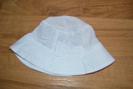 Letná čiapočka, 50