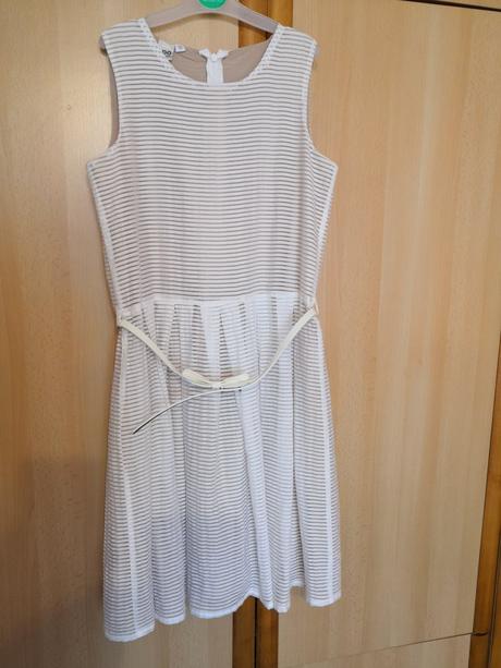 Kvalitné šaty, 170