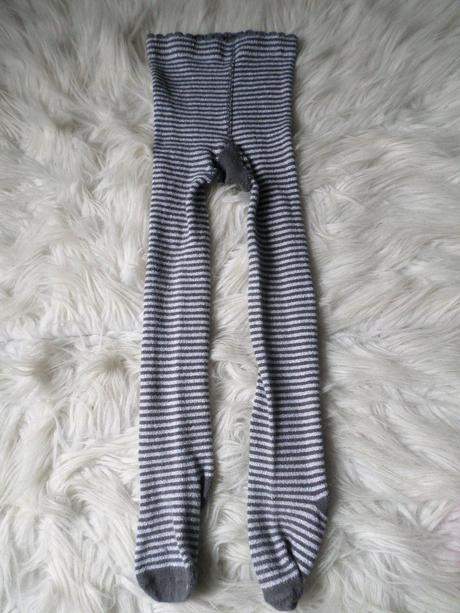 Pančušky so striebornou niťou, 92