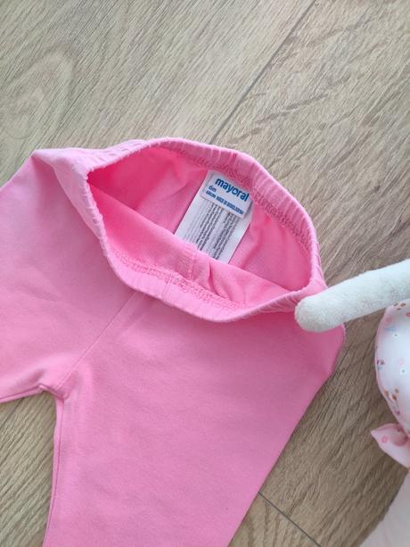 2x krátke legíny pre bábätko, veľ. 67, mayoral,68