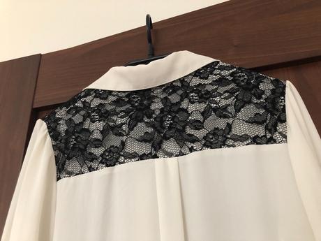 Dámska blúzka, ivory/čierna čipka, s