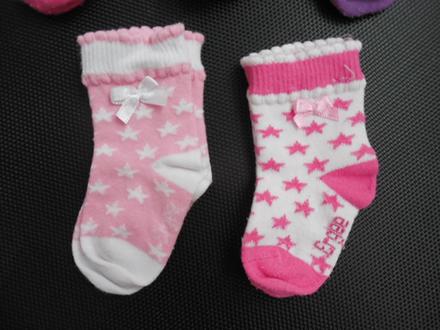 Malinké ponožky vel. 62-68 , 17