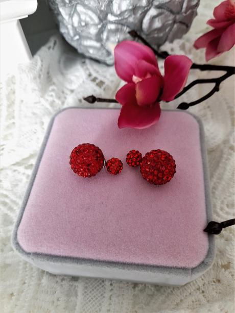 Kamienkové náušnice, 