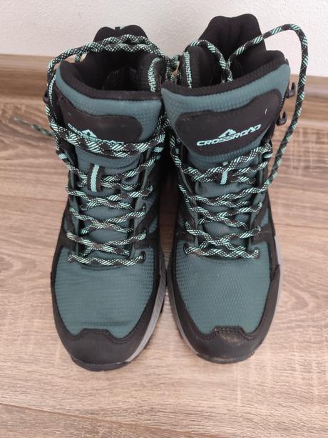 Trekingové topánky, 38