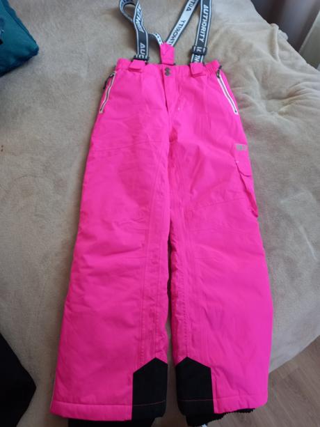 Otepľovačky, authority,152