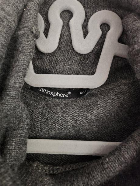 Teplé šaty, atmosphere,s