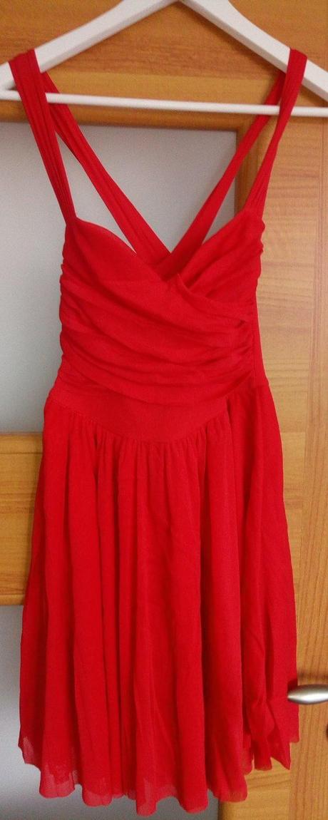 Červené saty, tally weijl,38