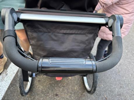 Kočik tug 2 jet, thule,thule urban glide 2