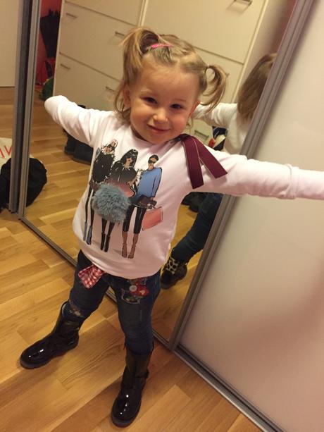 Dievcenska luxusna mikinka, wojcik,104