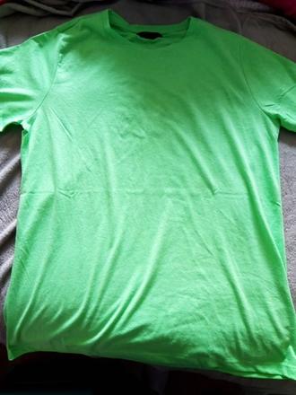 Dlhšie neónovo zelené tričko cca m/l, m