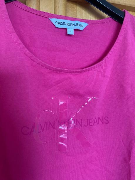 Calvin klein croptop, calvin klein,m