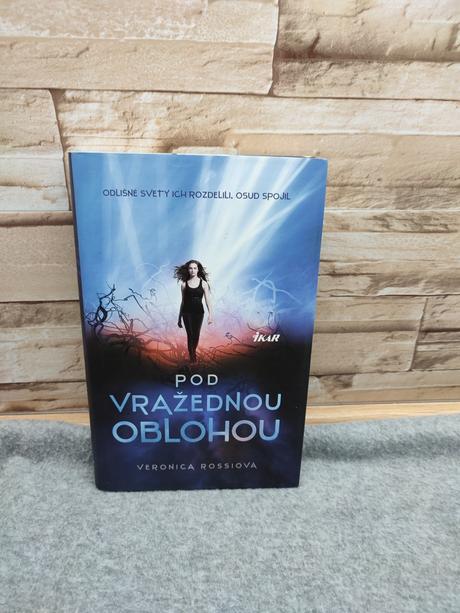 Pod vražednou oblohou veronica rossiová, 