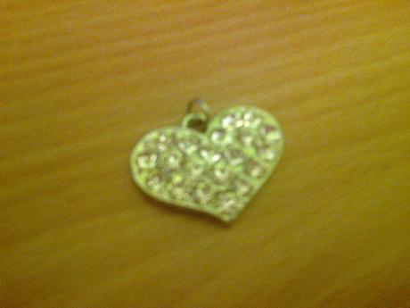 Privesok štrasove srdce, 