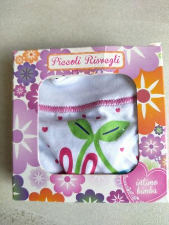 Nenosené originál zabalené nohavičky, 152