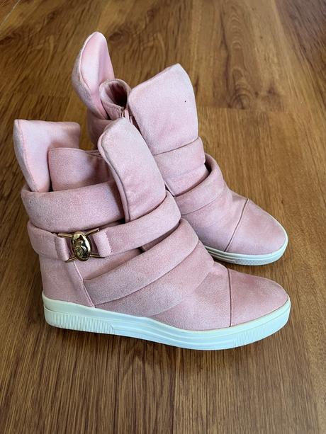 Kotníkové tenisky, 37