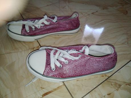 Dievčenské topánky, 32