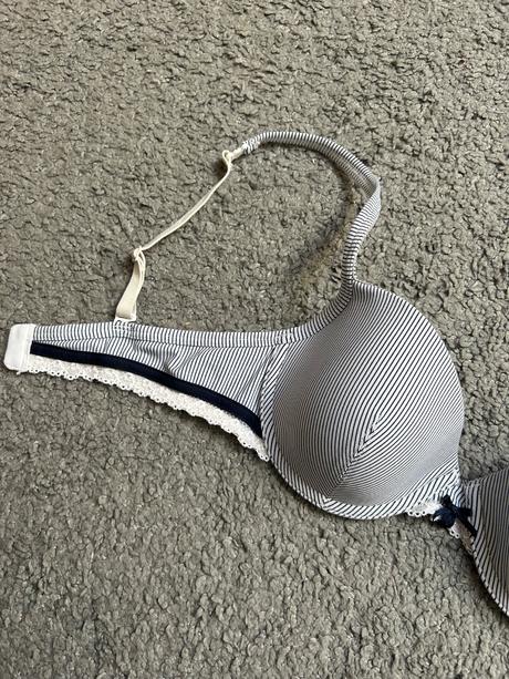 Podprsenka pruhovaná, esprit,70a