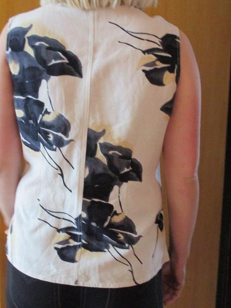 Blúzka bez rukávov, 38