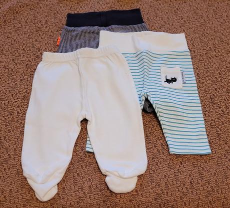 Tepláčiky a polodupačky, 50