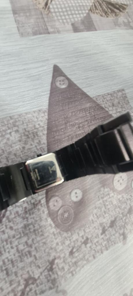 Hodinky guess, guess