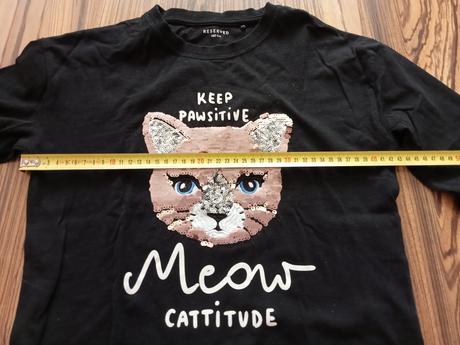 Tricko, reserved,152