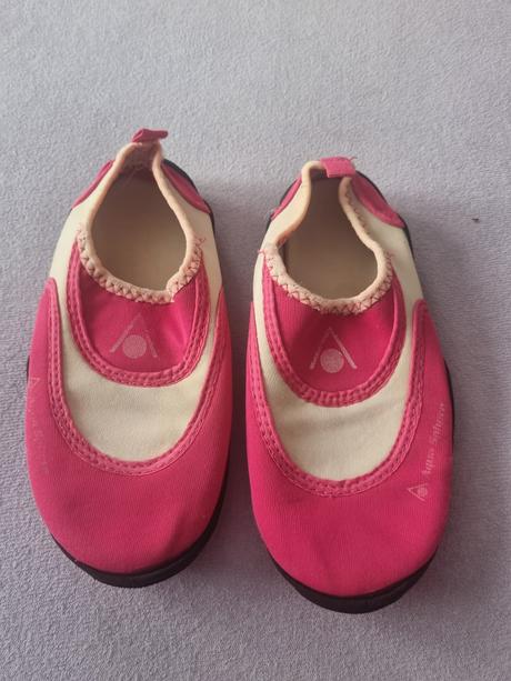 Topánky do vody, 31