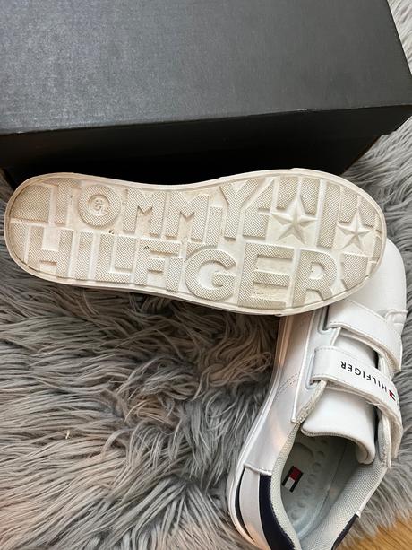 Tommy hilfiger veľ.35 ako nové, tommy hilfiger,35