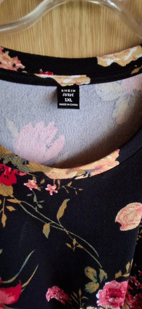 Šaty kvetinové, xxl