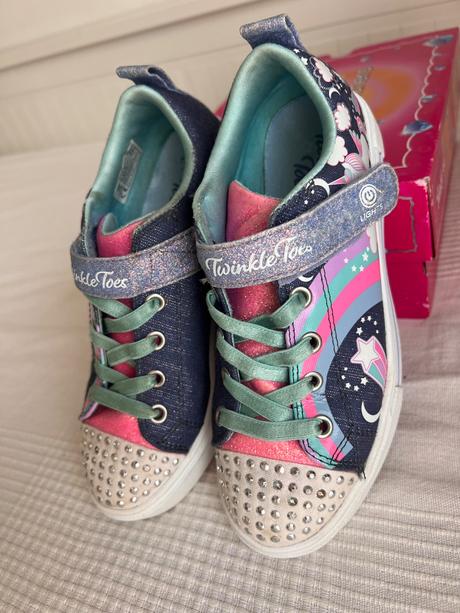 Blikajúce twinkle toes veľkosť 34, skechers,34