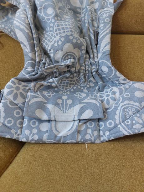 Nosič be lenka 4ever neo folk, be lenka