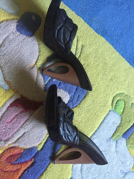 Krásne kožené vsuvky, 36