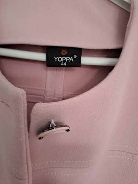 Prechodný kabát, 44