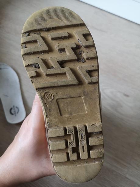 Mikk-line gumaky 28, 28