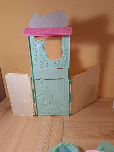 Barbie zoo babies folding playset 2000, 