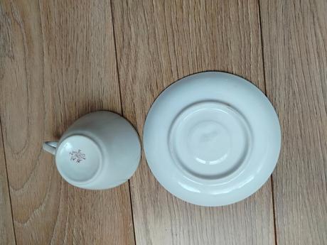 Vintage porcelánová šálka s tanierikom, 