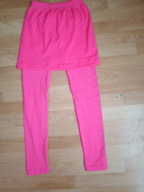 Legíny so sukničkou, 164