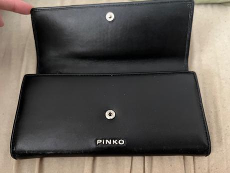Pinko znackova cierna kozena penazenka, pinko